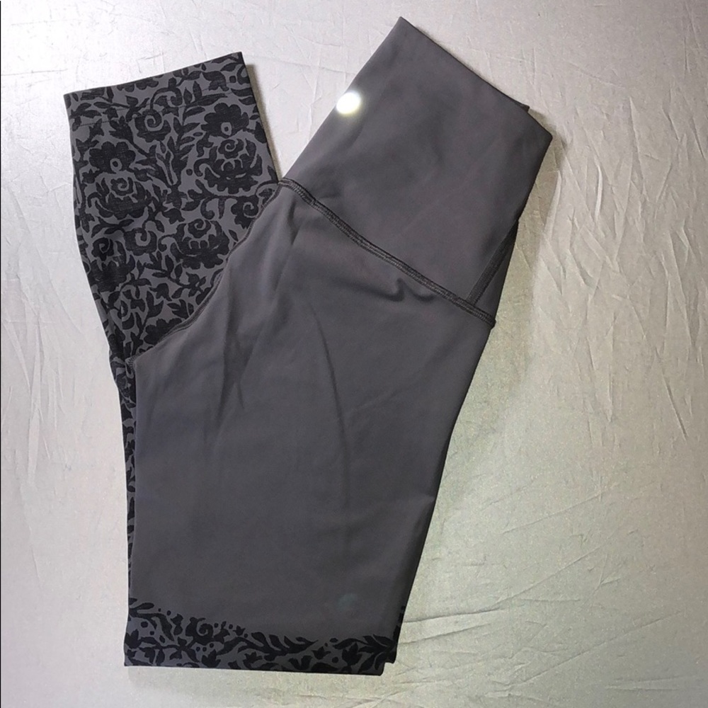 Lululemon Wunder Under Luxtreme Crop Pants